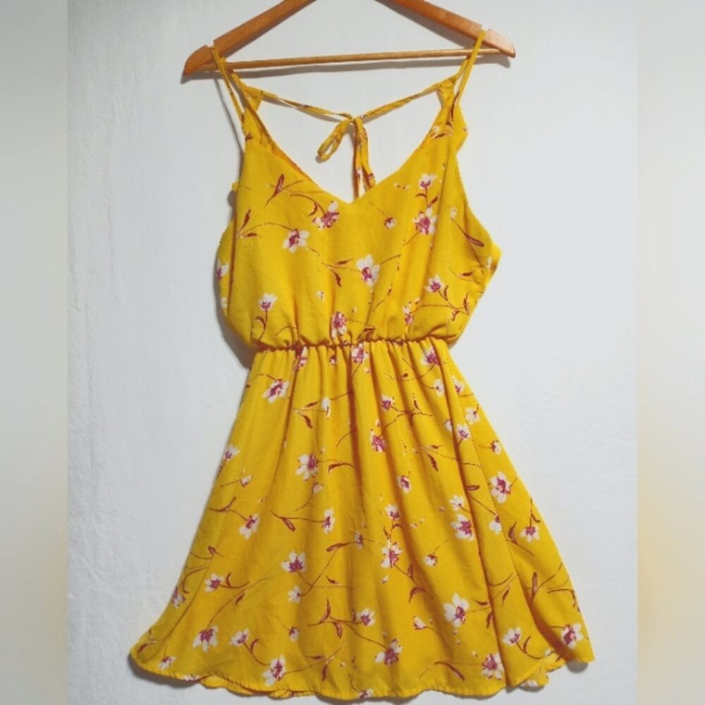 Lush Floral Yellow Spahgetti Strap Dress Size Medium